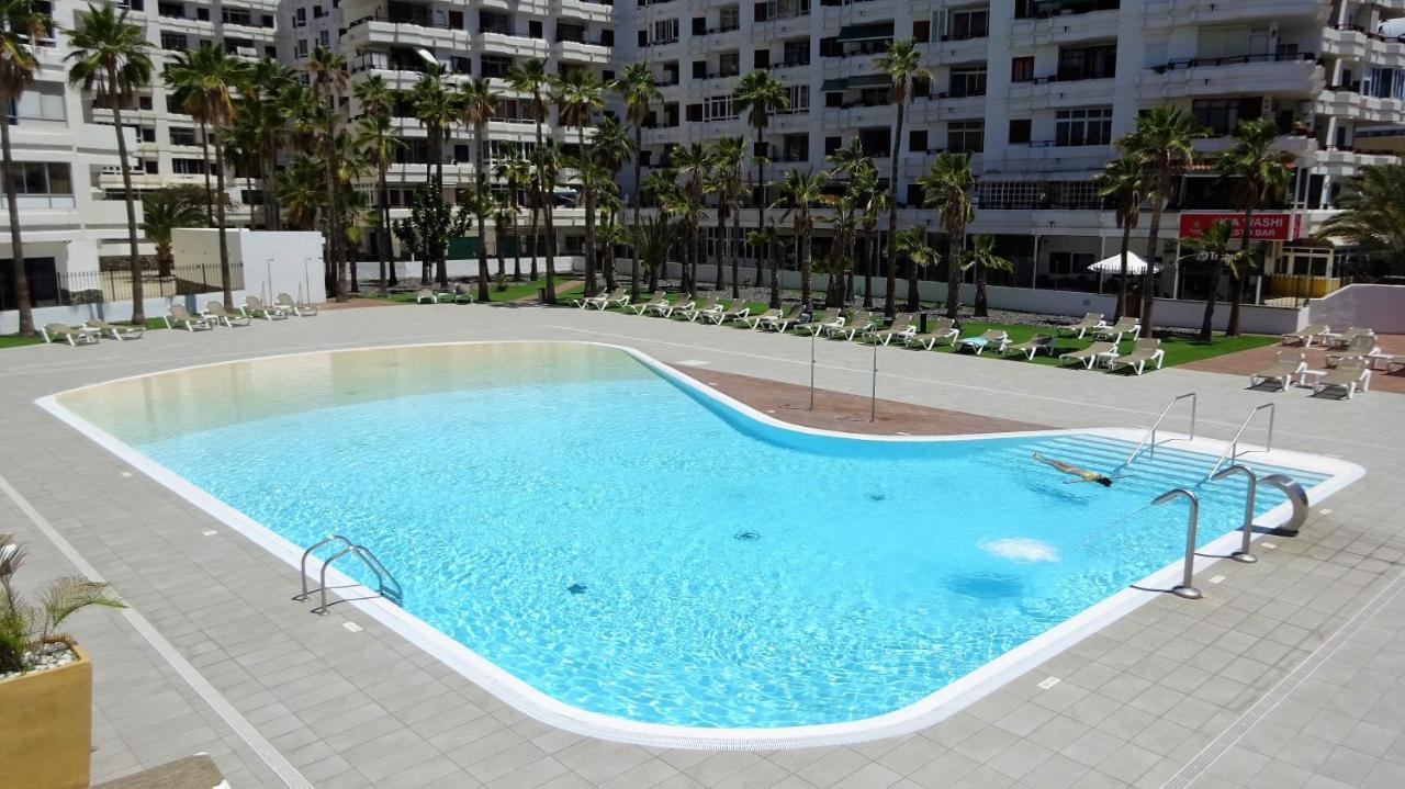 Siesta Friendly Holiday Home Playa del Ingles  Bagian luar foto